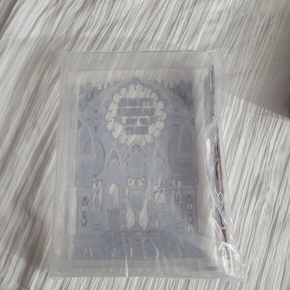 Fairyloot Acrylic Eternal Embrace of the Night Book Vase March 2025 - Picture 5 of 5